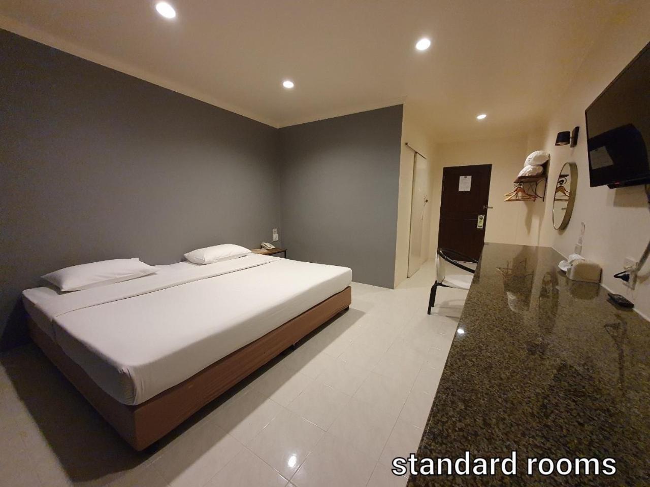 Hotel Rattana View Phitsanulok Exteriér fotografie